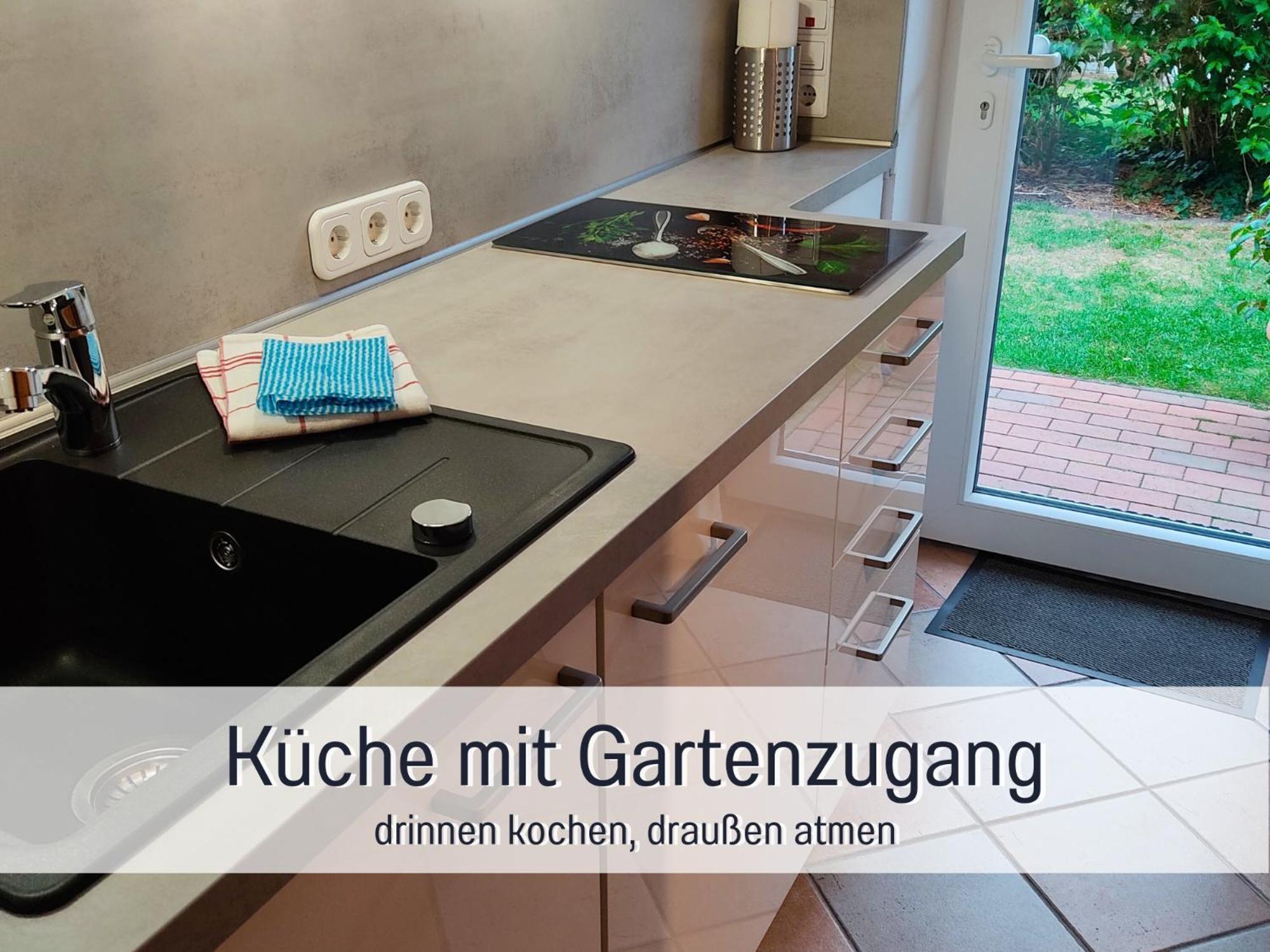 "Bremerhaven-Langen" In Geestland-Langen - Modern Eingerichtete Fewo Mit Garten, Wlan & Parkplatz - Ruhig & Stadtnah Luaran gambar